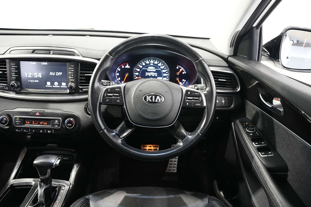 2018 Kia Sorento SLi UM