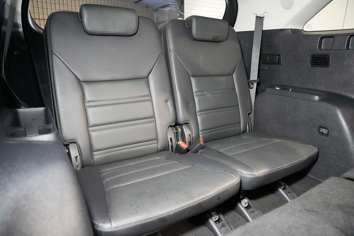2018 Kia Sorento SLi UM