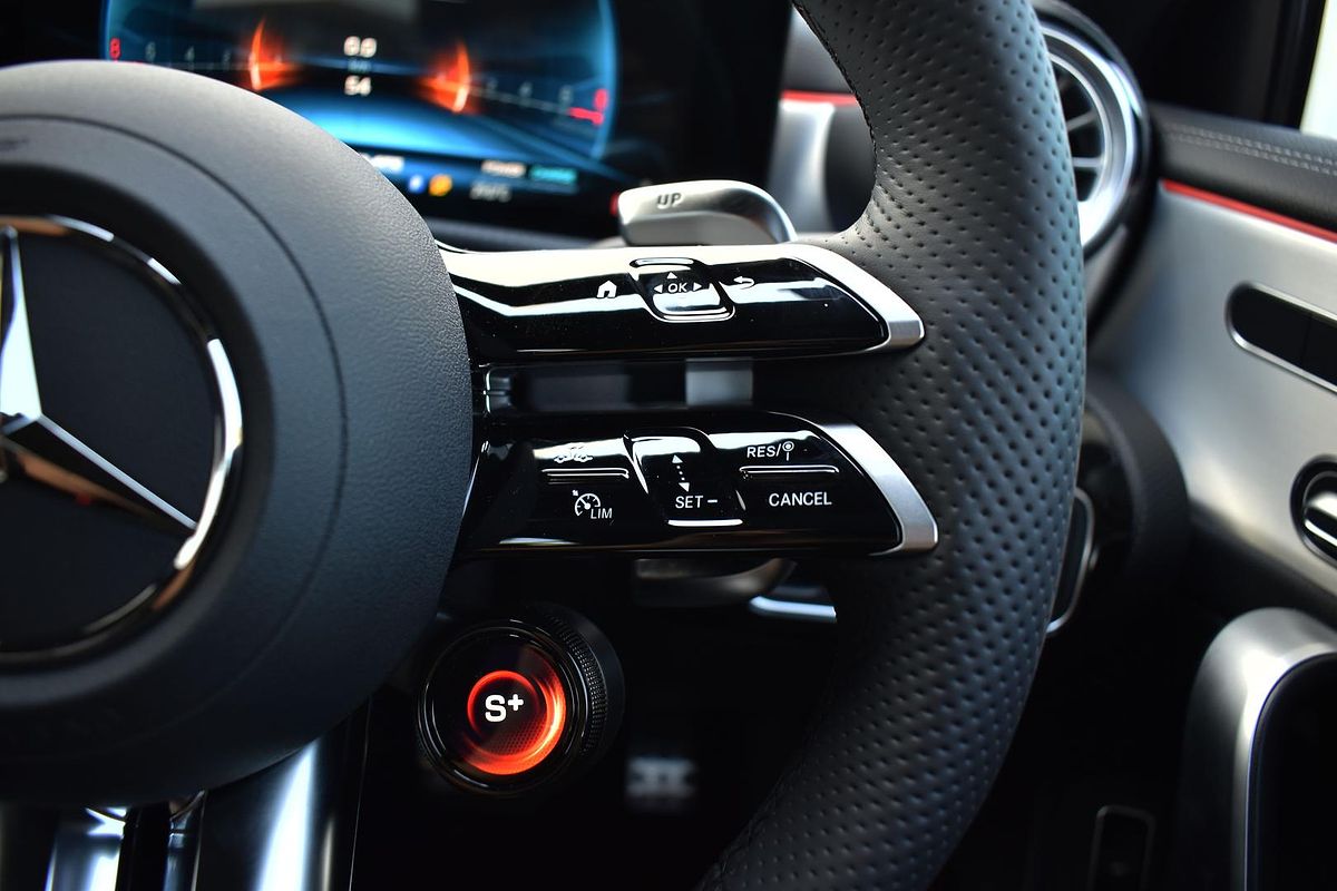 2024 Mercedes-Benz A-Class A35 AMG V177