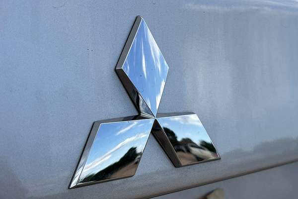 2024 Mitsubishi ASX ES XD