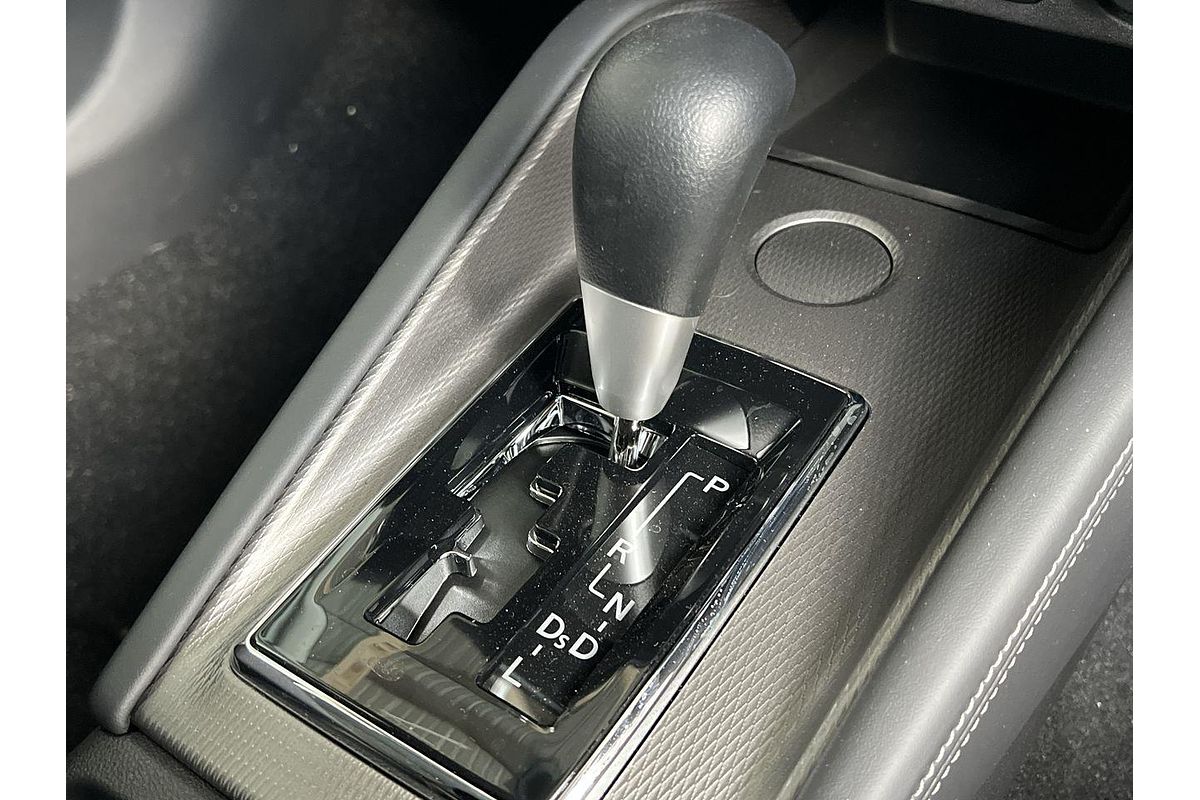2024 Mitsubishi ASX ES XD