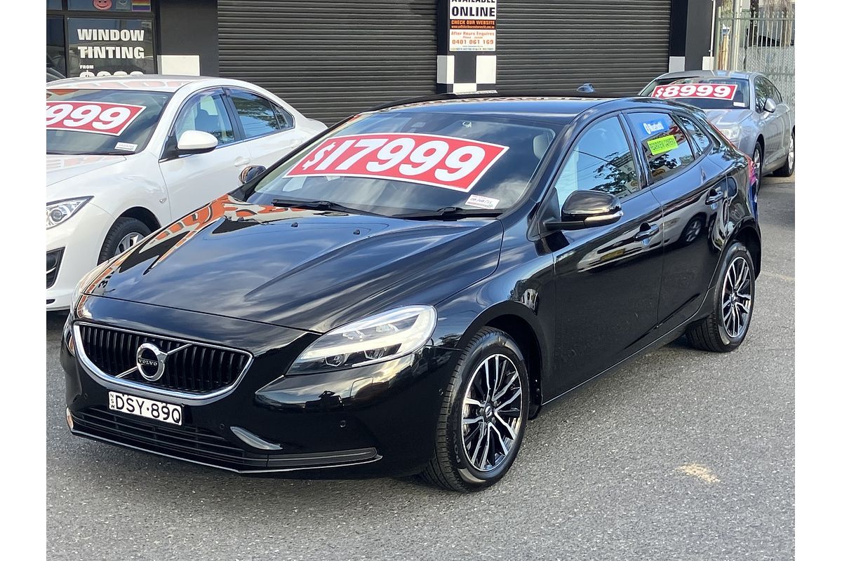 2016 Volvo V40 D2 Momentum M MY17