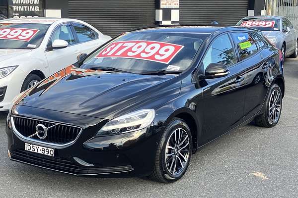 2016 Volvo V40 D2 Momentum M MY17