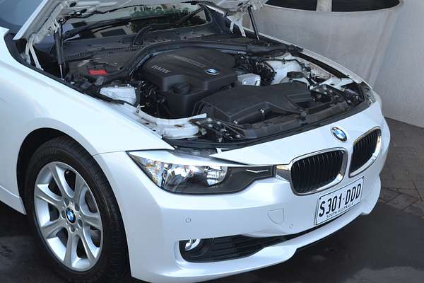 2012 BMW 3 Series 320i F30