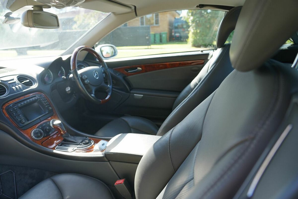 2003 Mercedes-Benz SL500 R230