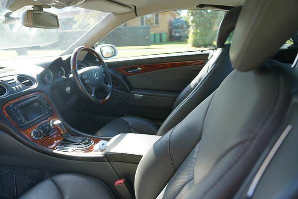 2003 Mercedes-Benz SL500 R230