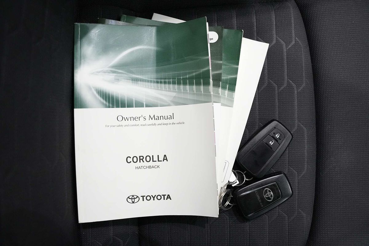 2022 Toyota Corolla SX MZEA12R