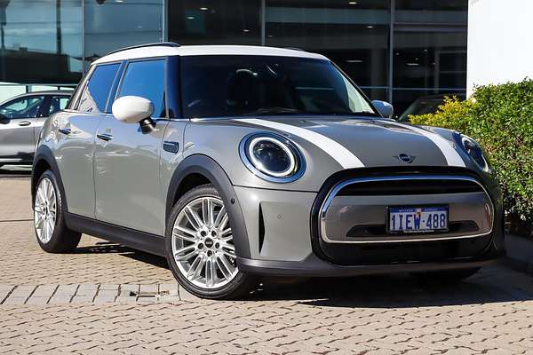 2021 MINI Hatch Cooper Classic F56 LCI
