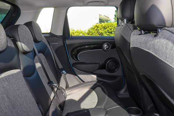 2021 MINI Hatch Cooper Classic F56 LCI