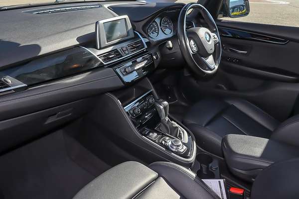 2016 BMW 2 Series 218i Sport Line F45