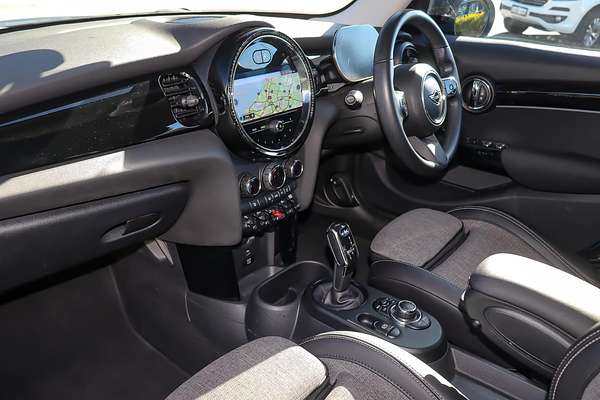2021 MINI Hatch Cooper Classic F56 LCI