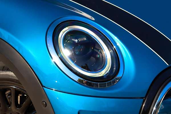 2021 MINI Hatch Cooper Classic F56 LCI