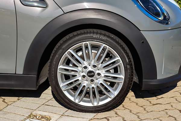 2021 MINI Hatch Cooper Classic F56 LCI