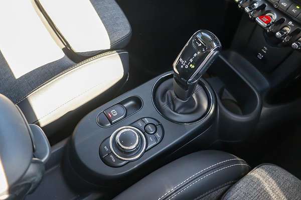 2021 MINI Hatch Cooper Classic F56 LCI
