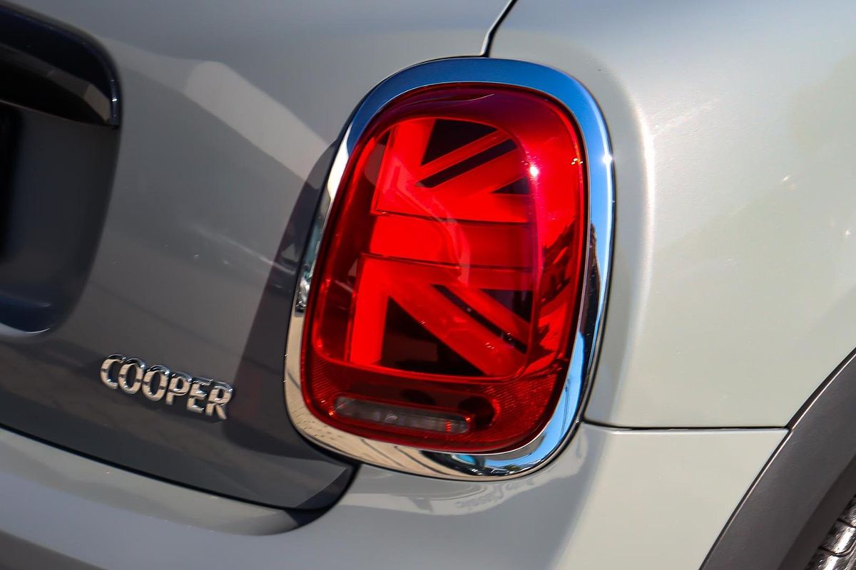 2021 MINI Hatch Cooper Classic F56 LCI