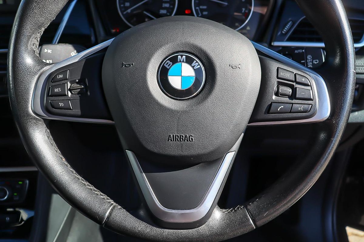 2016 BMW 2 Series 218i Sport Line F45