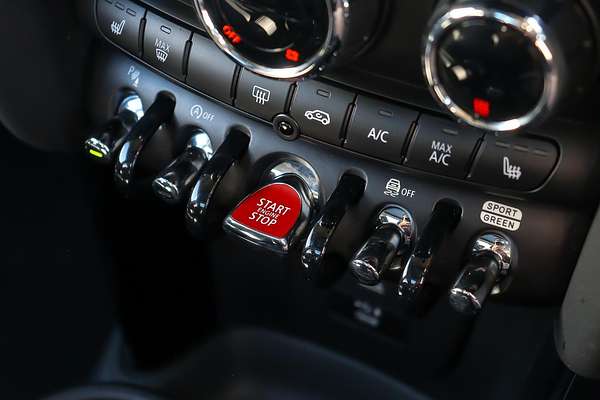 2021 MINI Hatch Cooper Classic F56 LCI