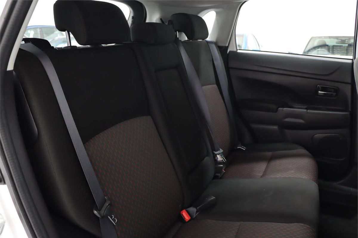 2018 Mitsubishi ASX ES XC