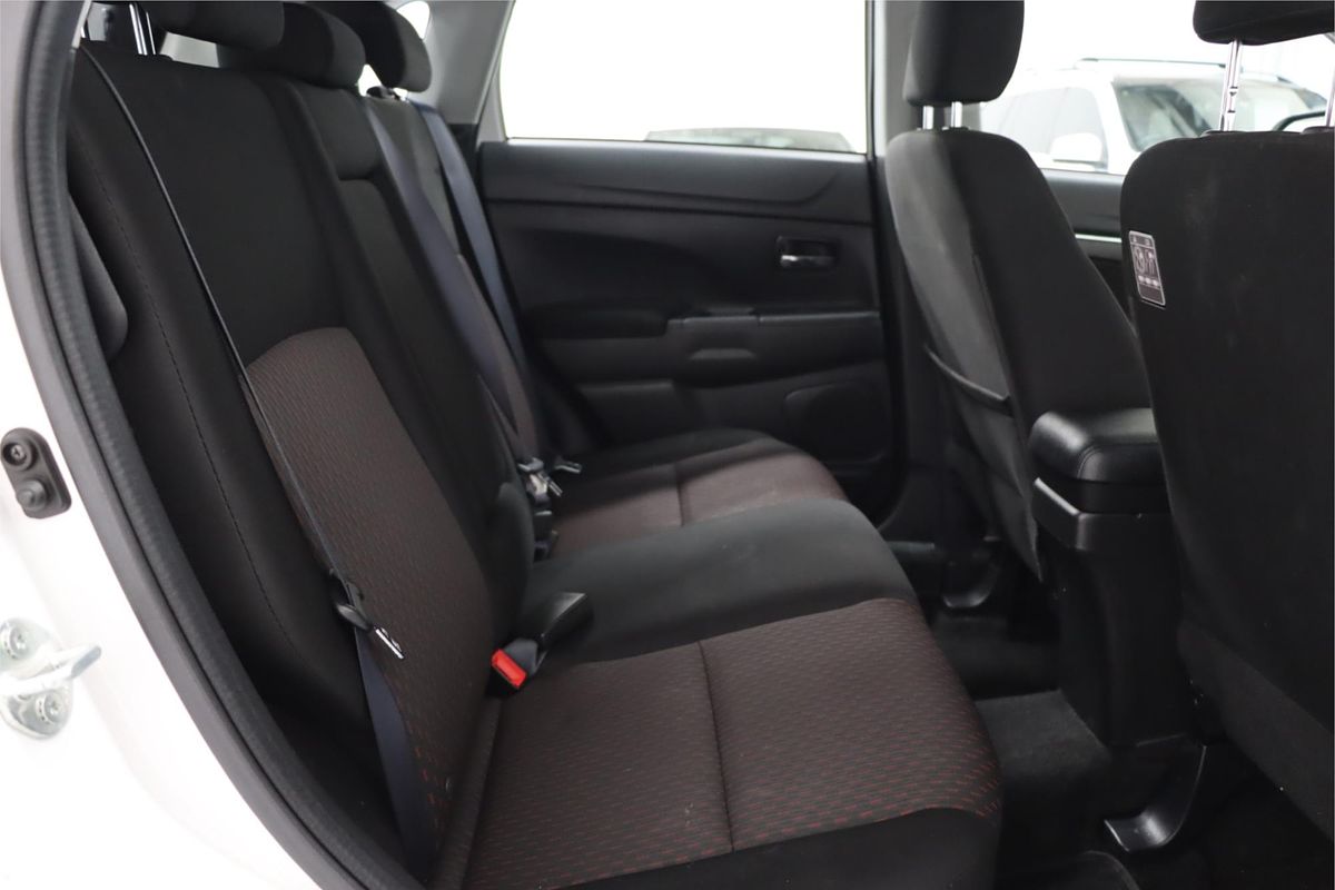 2018 Mitsubishi ASX ES XC