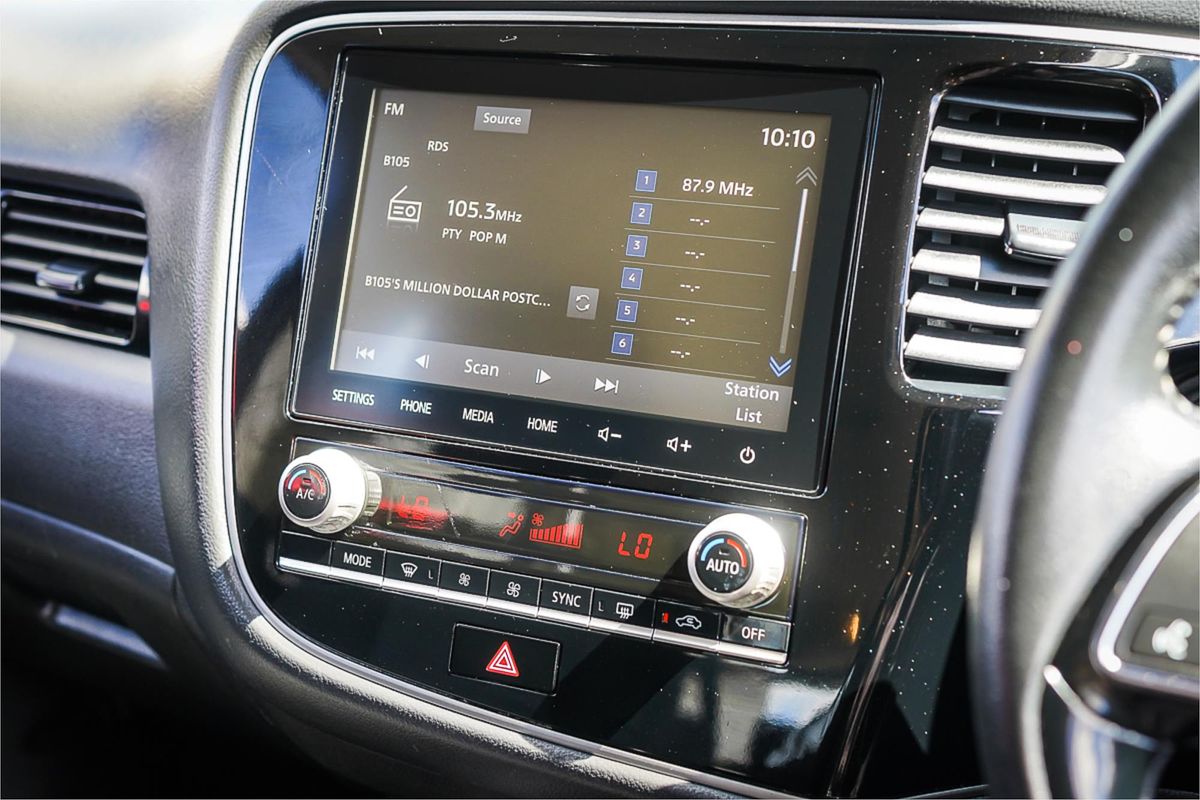 2020 Mitsubishi Outlander ES ZL