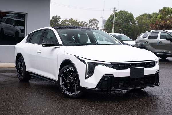 2024 Kia K4 GT-Line CL4m