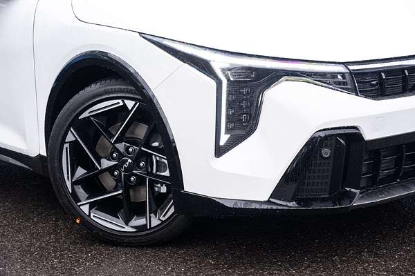 2024 Kia K4 GT-Line CL4m