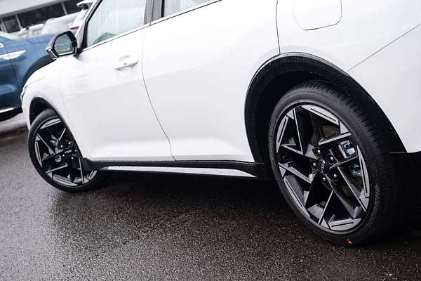 2024 Kia K4 GT-Line CL4m