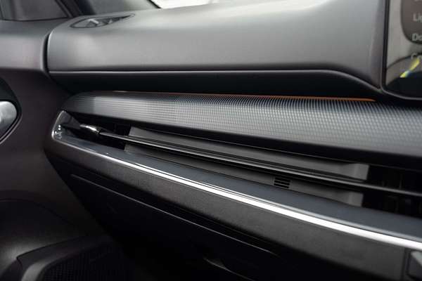 2024 Kia K4 GT-Line CL4m