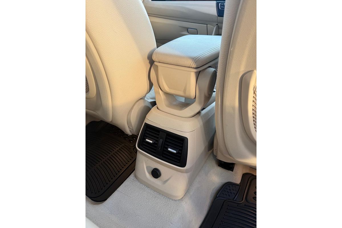 2015 BMW 2 Series 220i Luxury Line F45