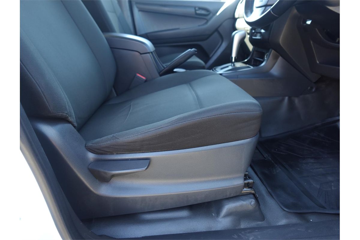 2019 Isuzu D-MAX SX High Ride Rear Wheel Drive