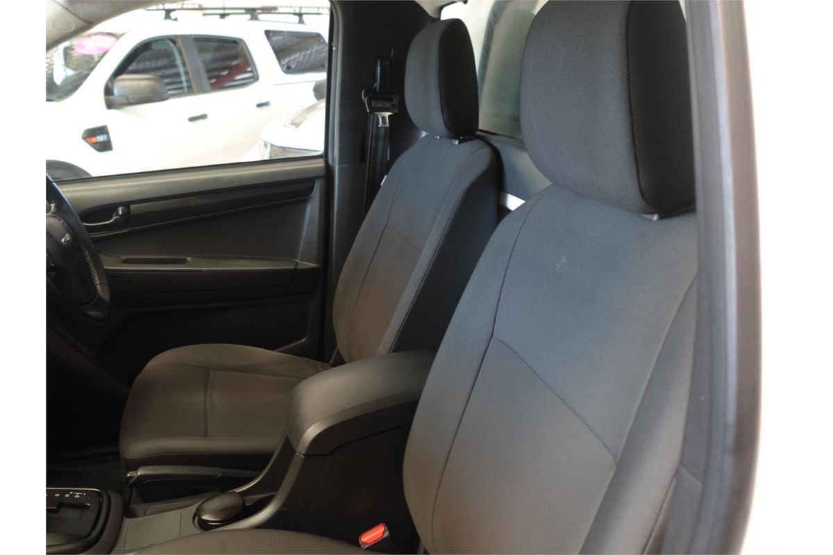 2019 Isuzu D-MAX SX High Ride Rear Wheel Drive