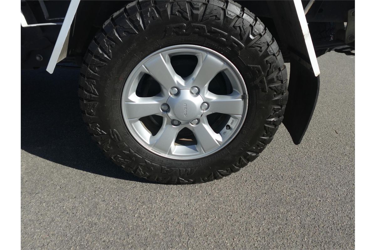 2019 Isuzu D-MAX SX High Ride Rear Wheel Drive
