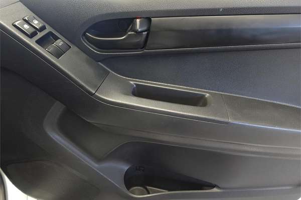 2019 Isuzu D-MAX SX High Ride Rear Wheel Drive