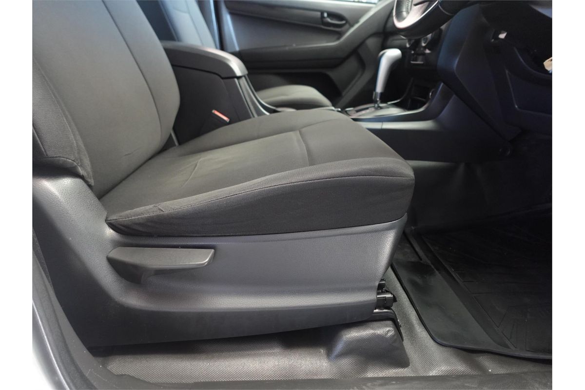 2019 Isuzu D-MAX SX High Ride Rear Wheel Drive