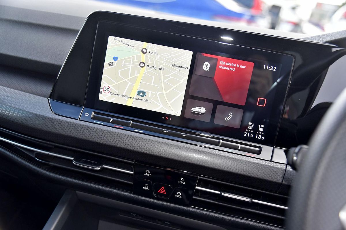 2022 Volkswagen Golf GTI 8