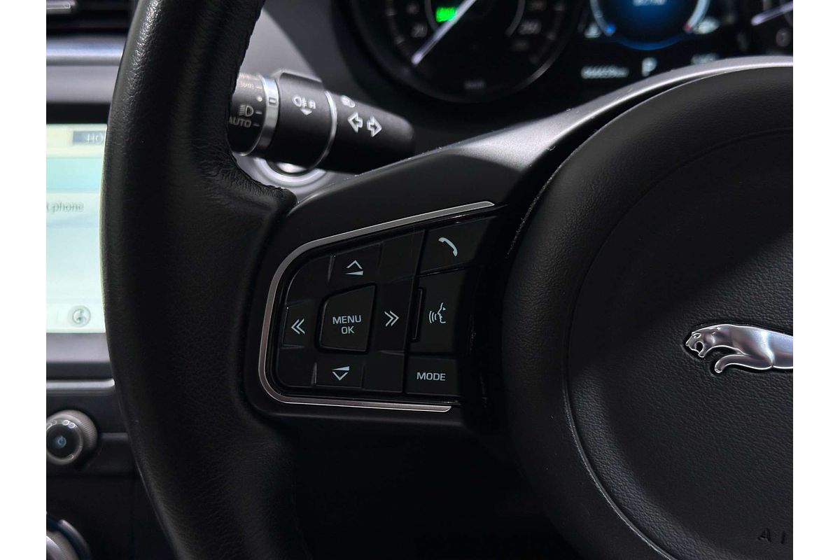 2019 Jaguar E-PACE P250 SE X540