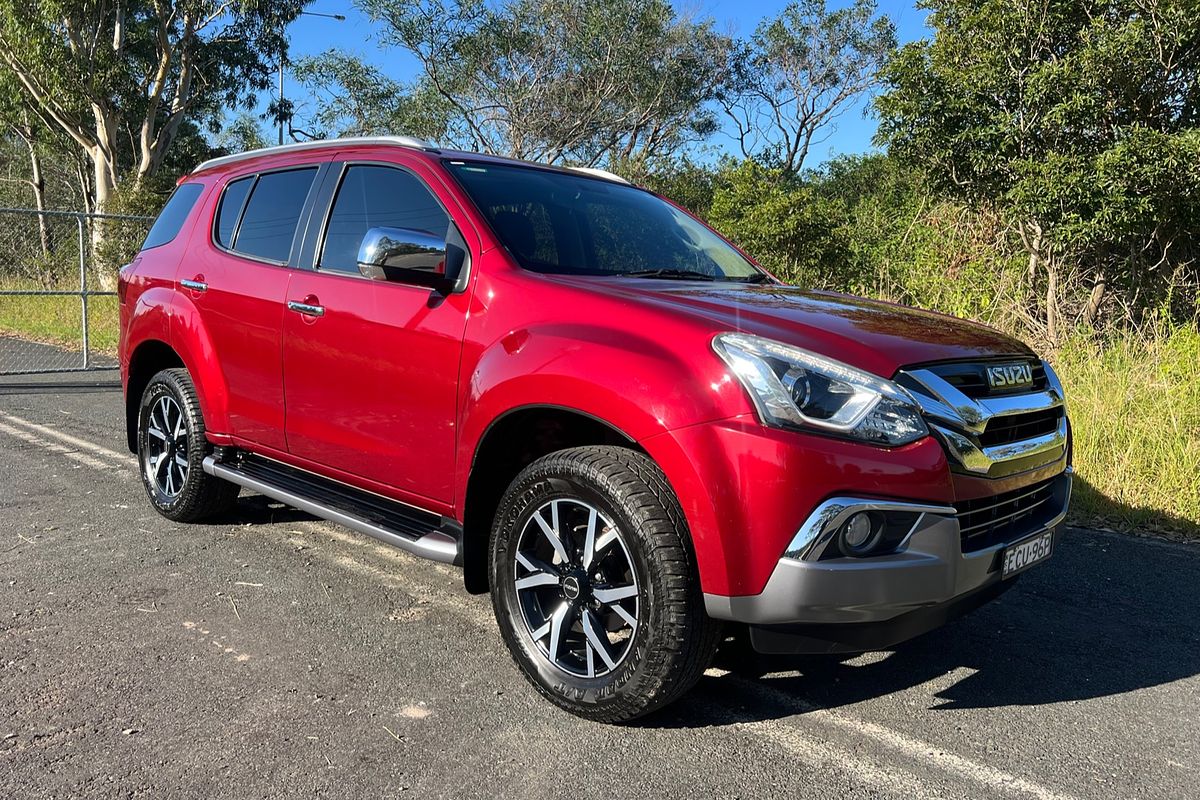 2019 Isuzu MU-X LS-T