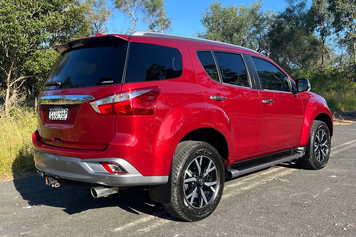 2019 Isuzu MU-X LS-T