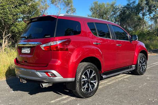 2019 Isuzu MU-X LS-T