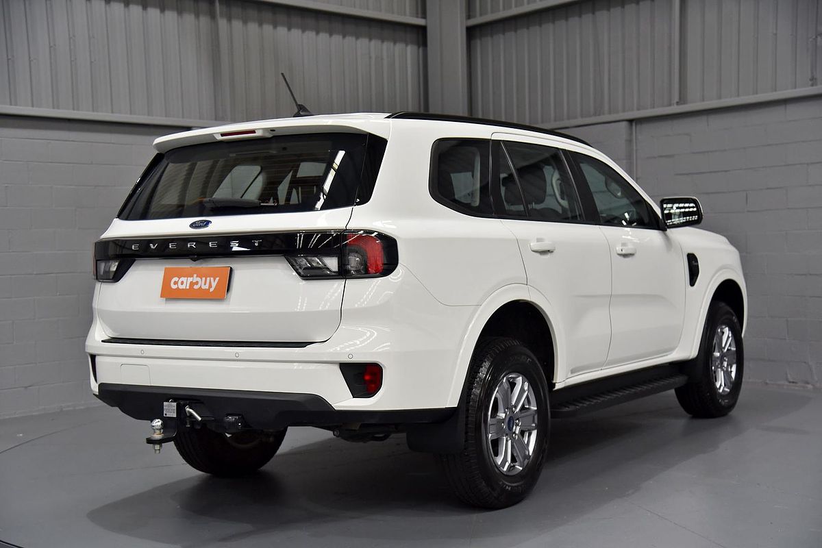 2023 Ford Everest Ambiente