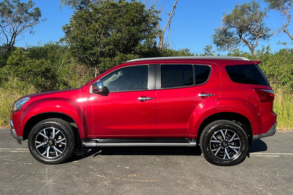 2019 Isuzu MU-X LS-T