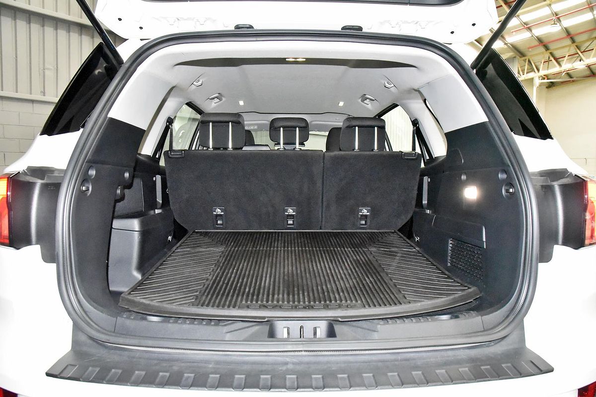 2023 Ford Everest Ambiente