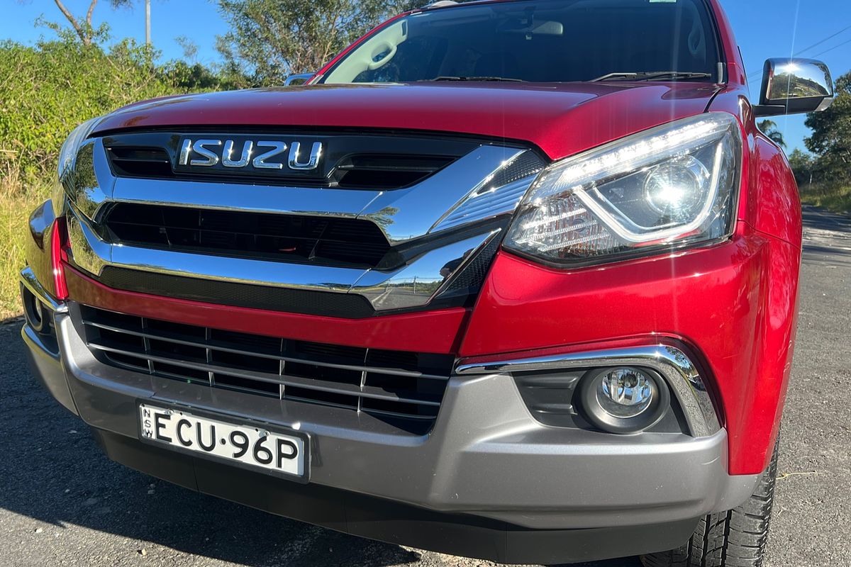 2019 Isuzu MU-X LS-T