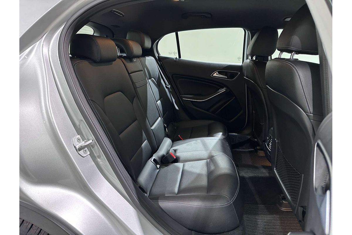 2015 Mercedes-Benz GLA-Class GLA200 CDI X156