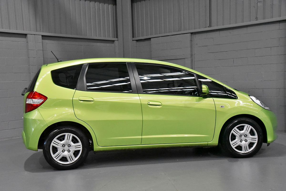 2011 Honda Jazz GLi GE