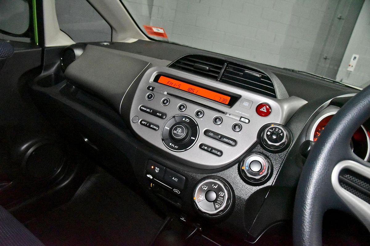 2011 Honda Jazz GLi GE