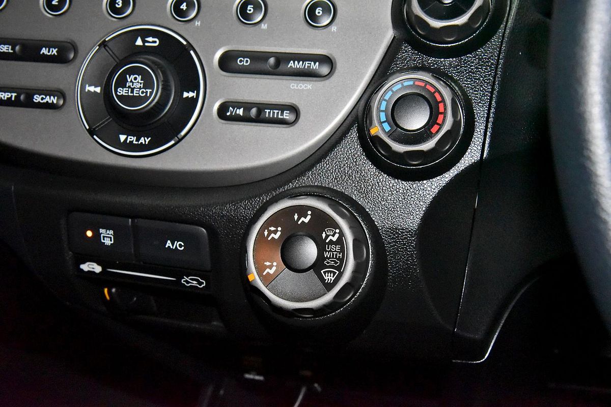 2011 Honda Jazz GLi GE