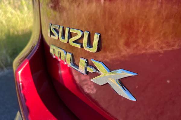2019 Isuzu MU-X LS-T