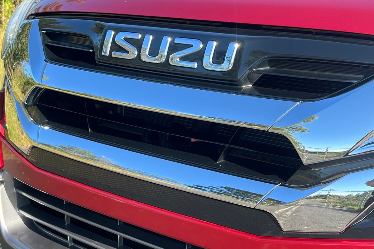 2019 Isuzu MU-X LS-T
