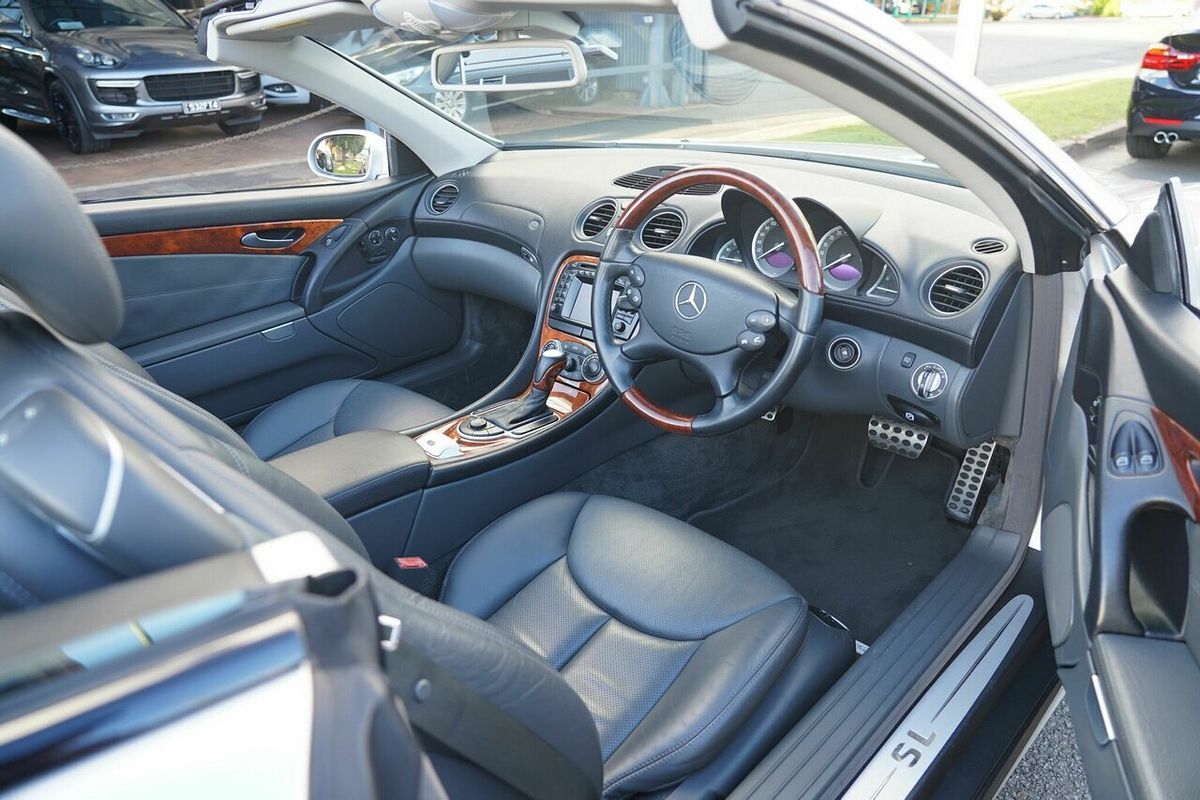 2003 Mercedes-Benz SL500 R230